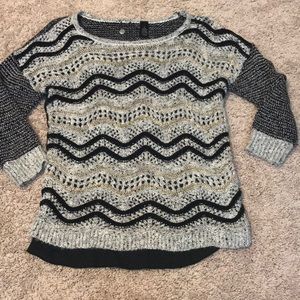 Buckle Boutique sweater